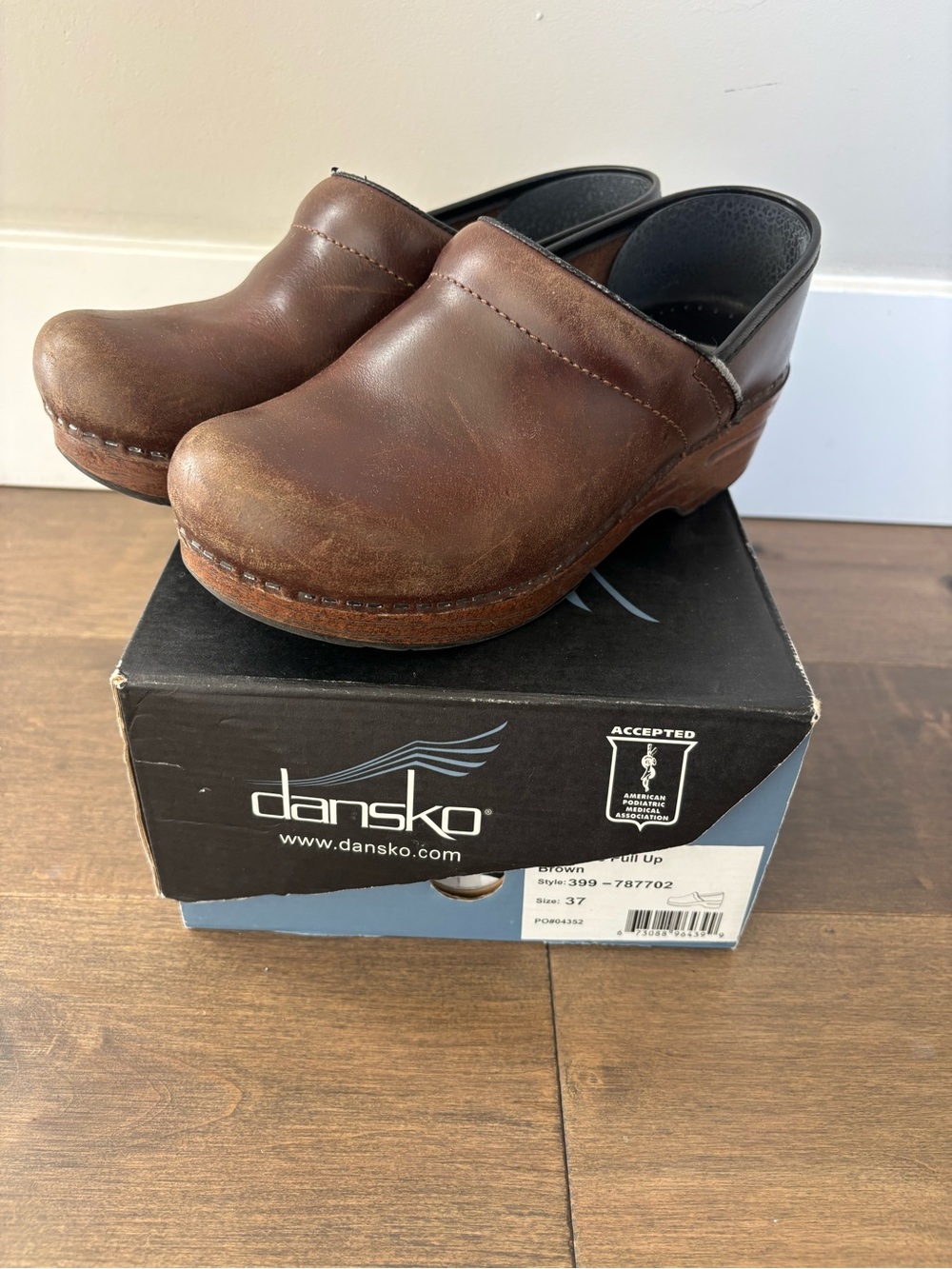 Dansko Brown Leather Professional Clog for women 38